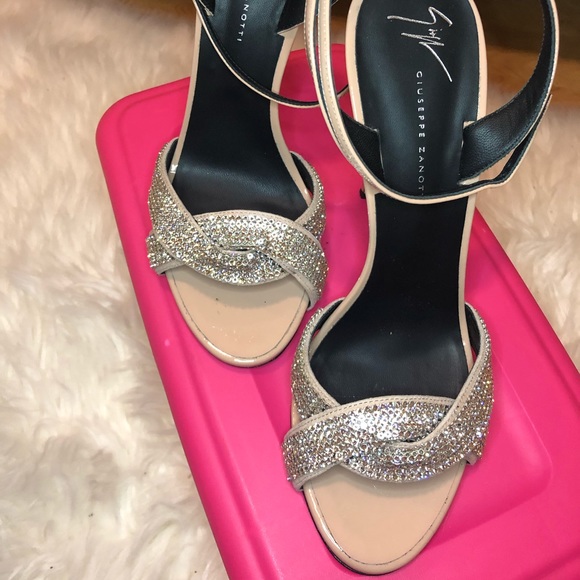 Zanotti Outlet Giuseppe Zanotti Sophie Glitter Giuseppe Anfibi - Main Image